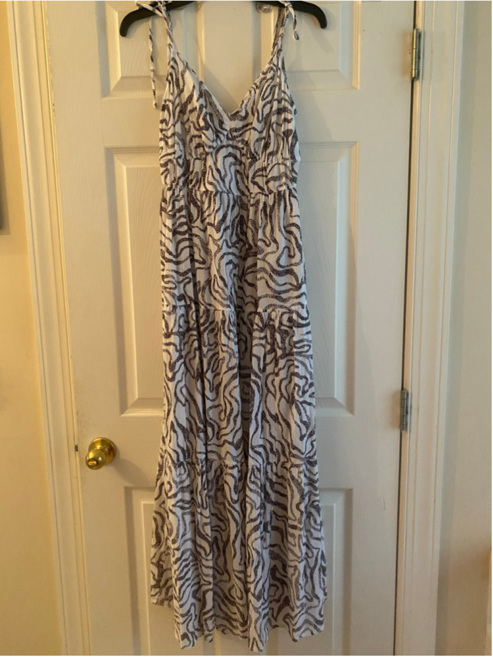 Ann Taylor maxi dress - NWT - small